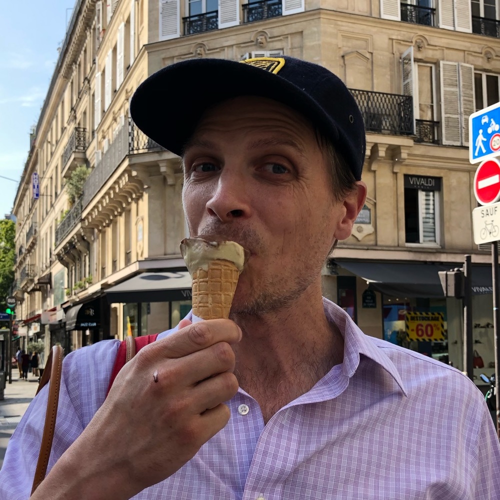Meet your Posher, Nikolas